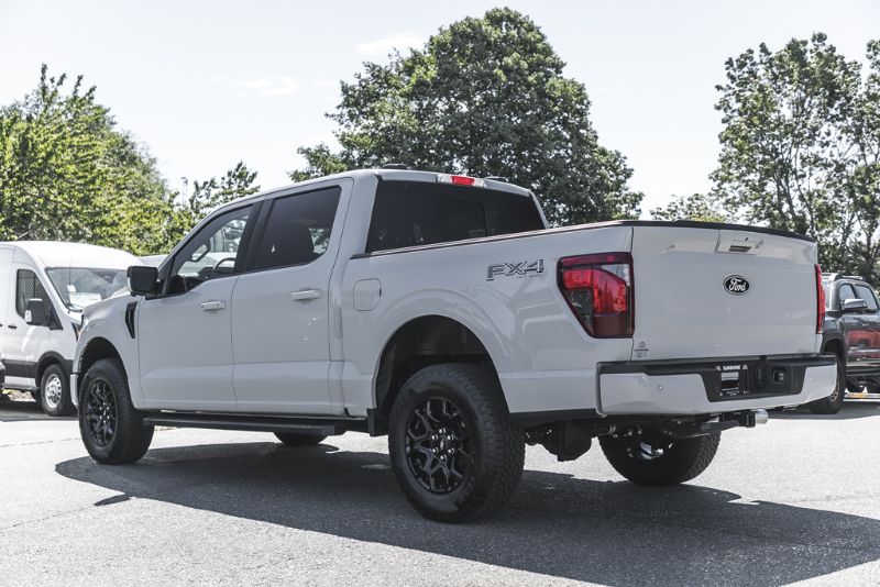Photo 2026 Ford F-150 XLT #8