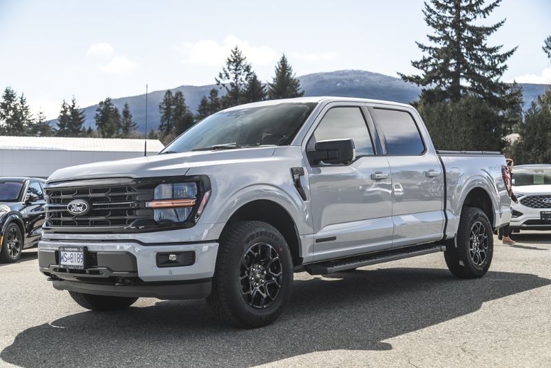 Photo 2026 Ford F-150 XLT #3