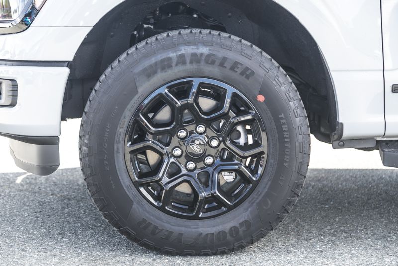 Photo 2026 Ford F-150 XLT #5