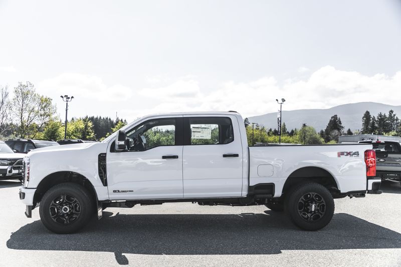 Photo 2026 Ford F-350 XL #8