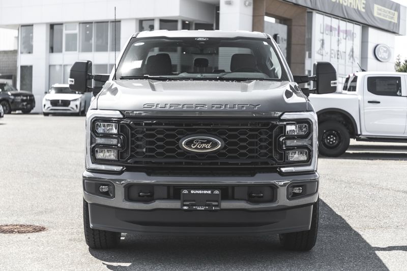 Photo 2026 Ford F-350 XLT #2