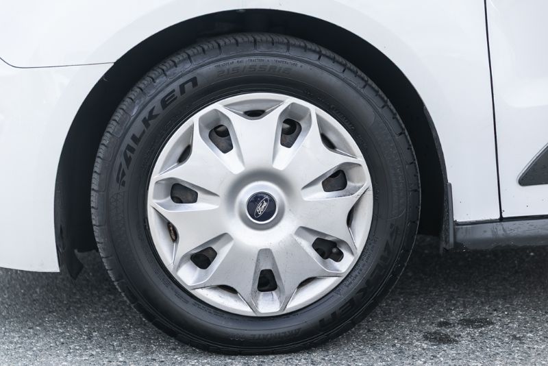 Photo 2018 Ford Transit Connect Van XLT #5