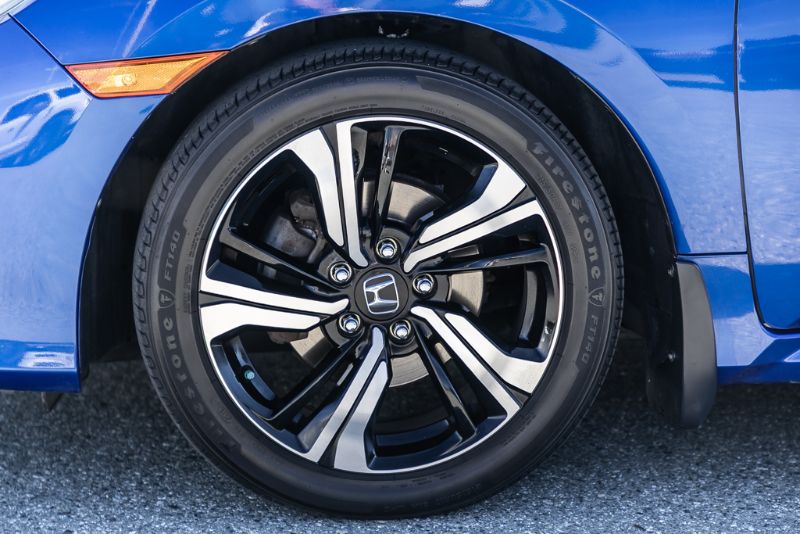 Photo 2016 Honda Civic Sedan Touring #5