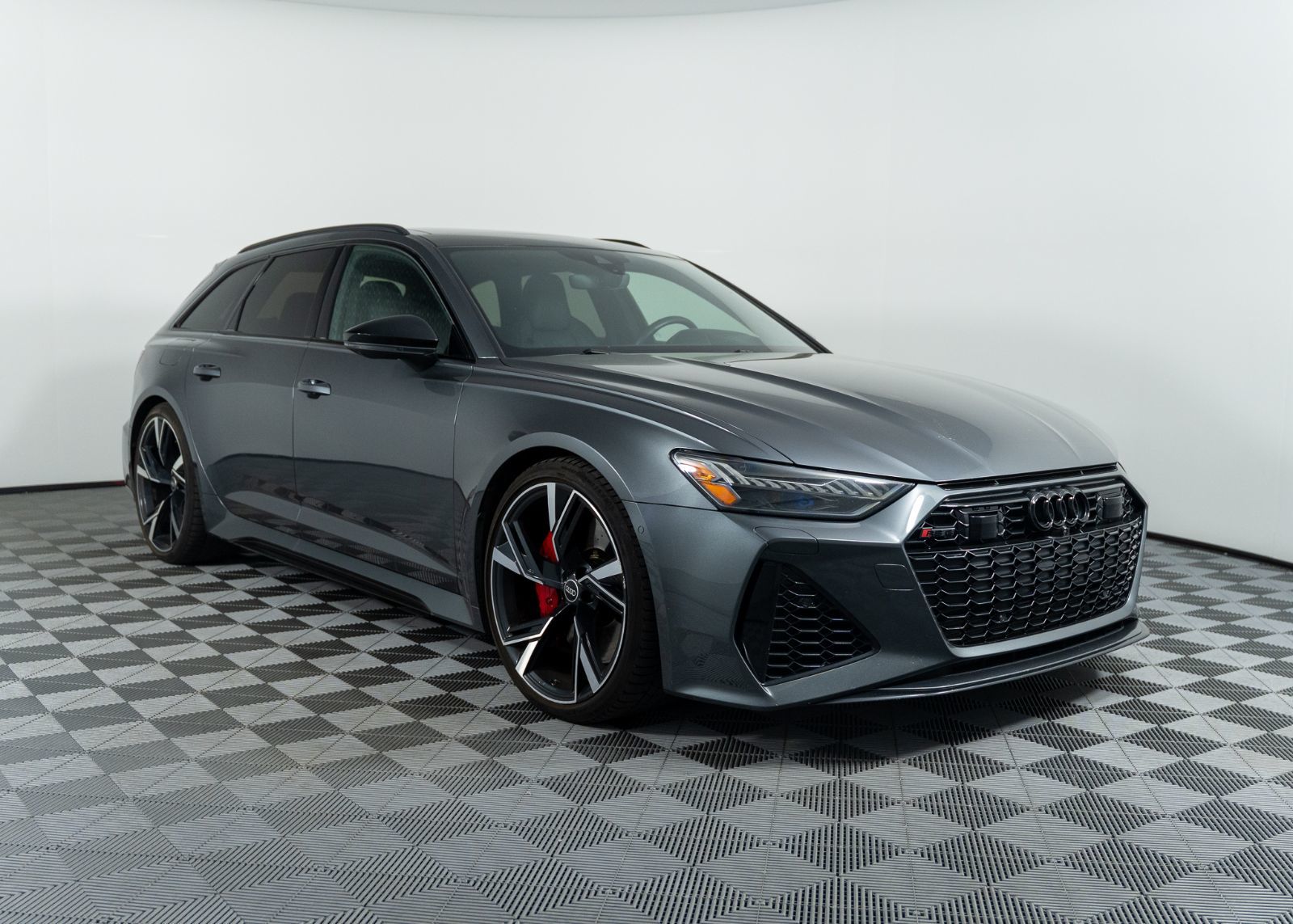 Photo 2022 Audi RS 6 Avant BASE #3