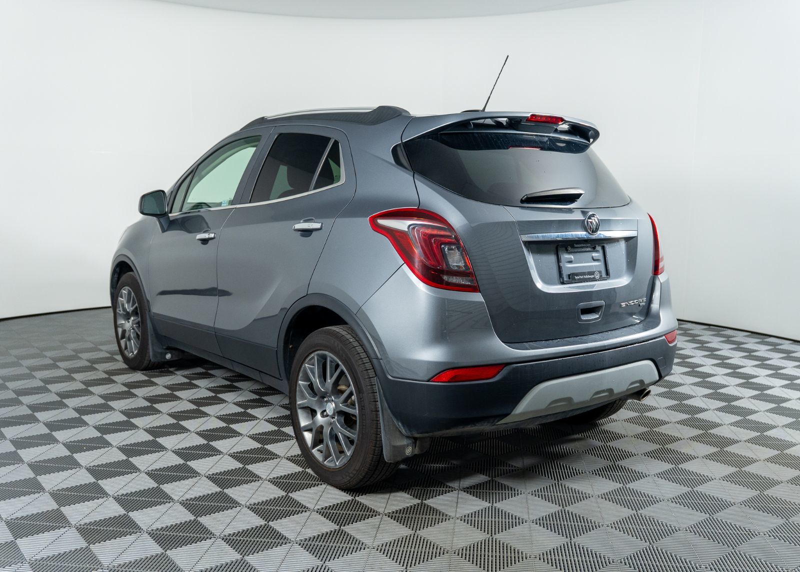 Photo 2020 Buick Encore Sport Touring #5