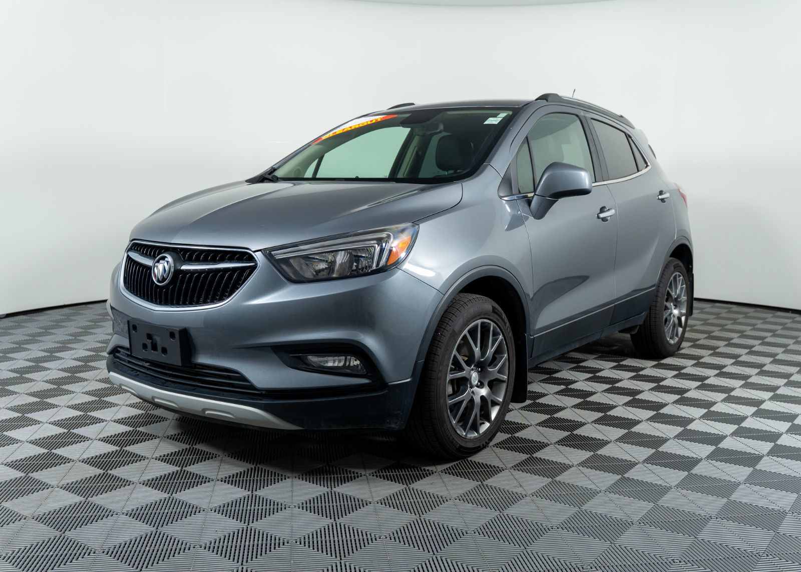 Photo 2020 Buick Encore Sport Touring #1