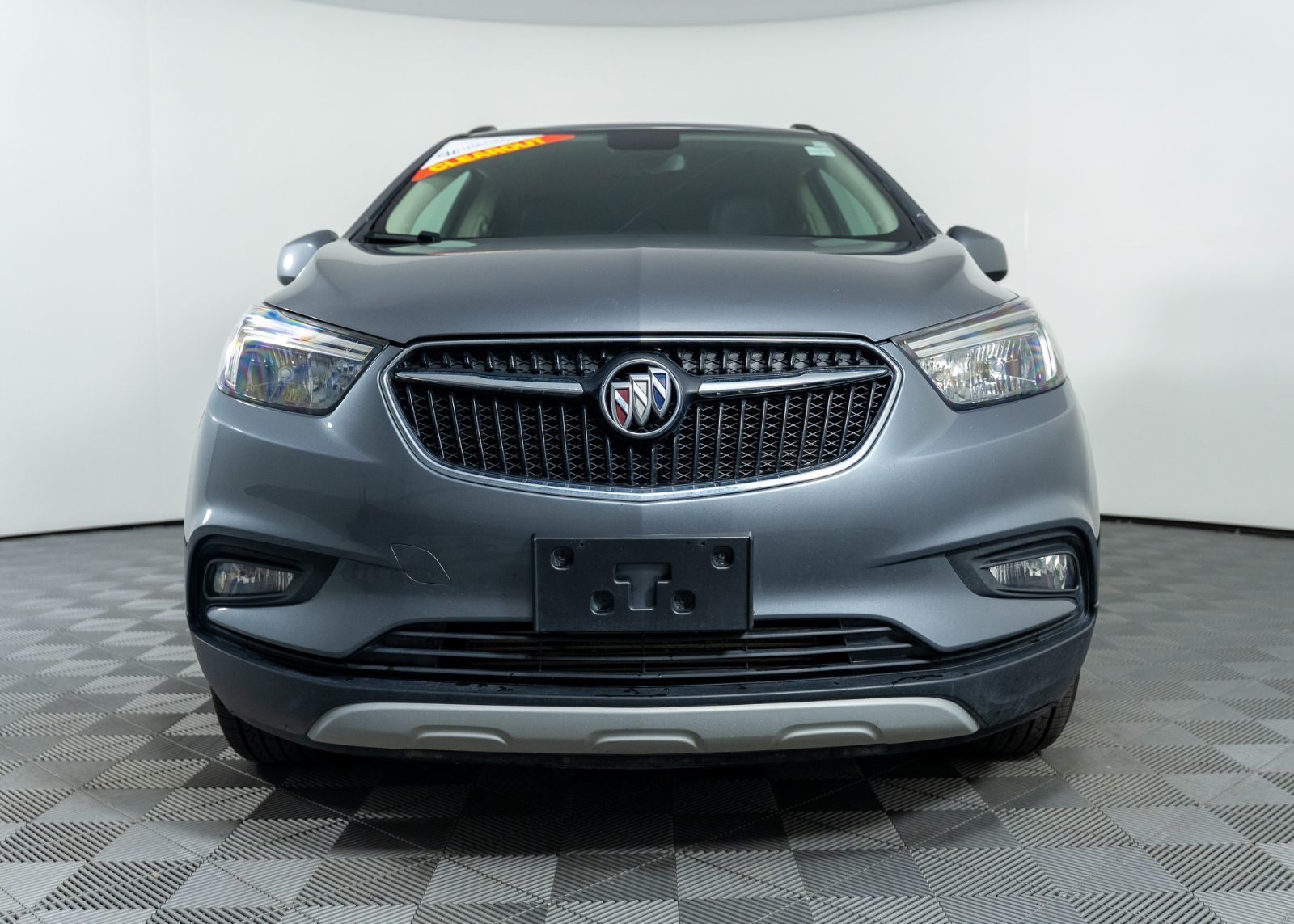 Photo 2020 Buick Encore Sport Touring #2