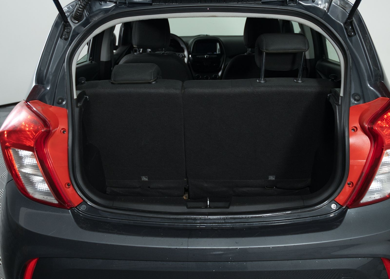Photo 2021 Chevrolet Spark 1LT #8