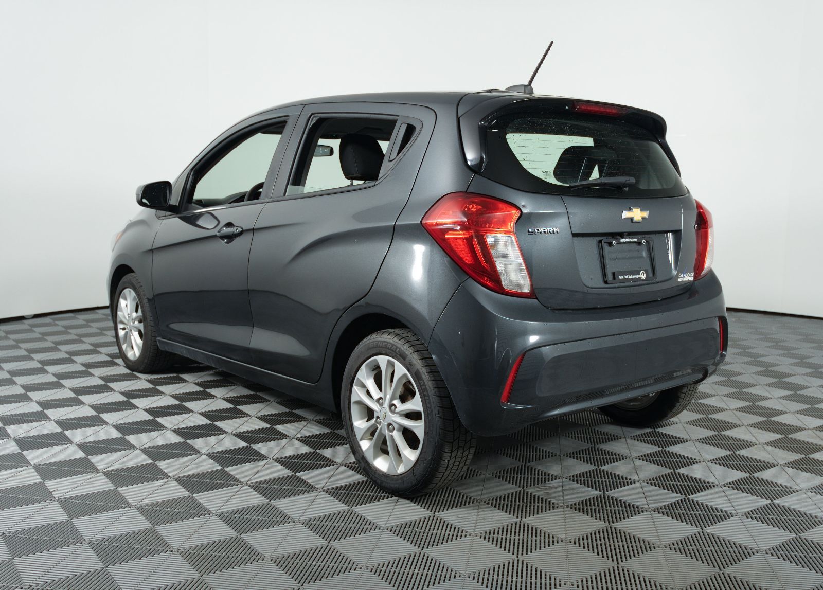 Photo 2021 Chevrolet Spark 1LT #4