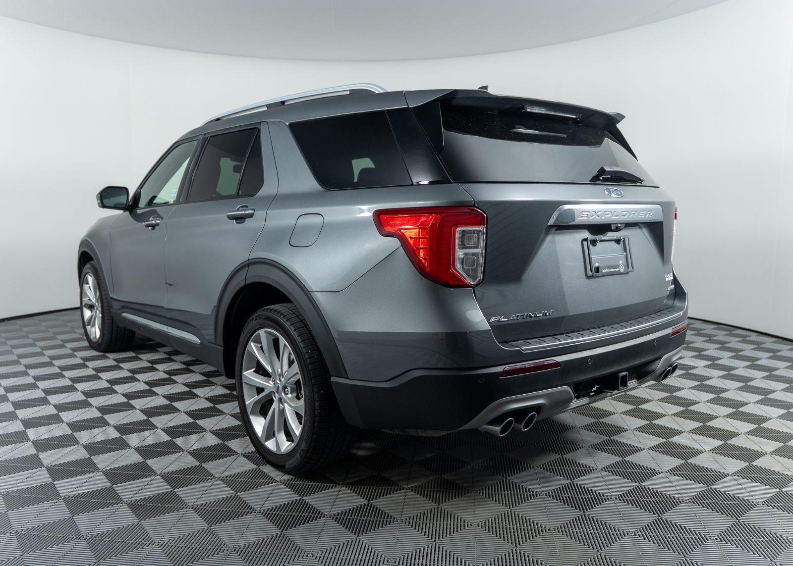 Photo 2022 Ford Explorer Platinum #4