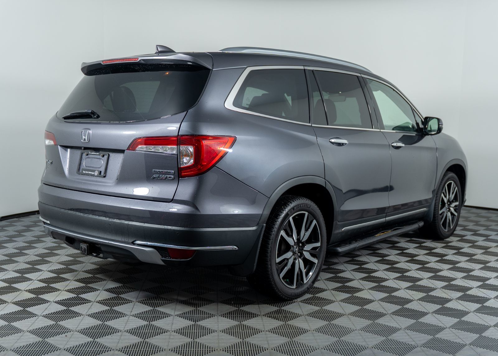 Photo 2019 Honda Pilot Touring 7-Passenger #5
