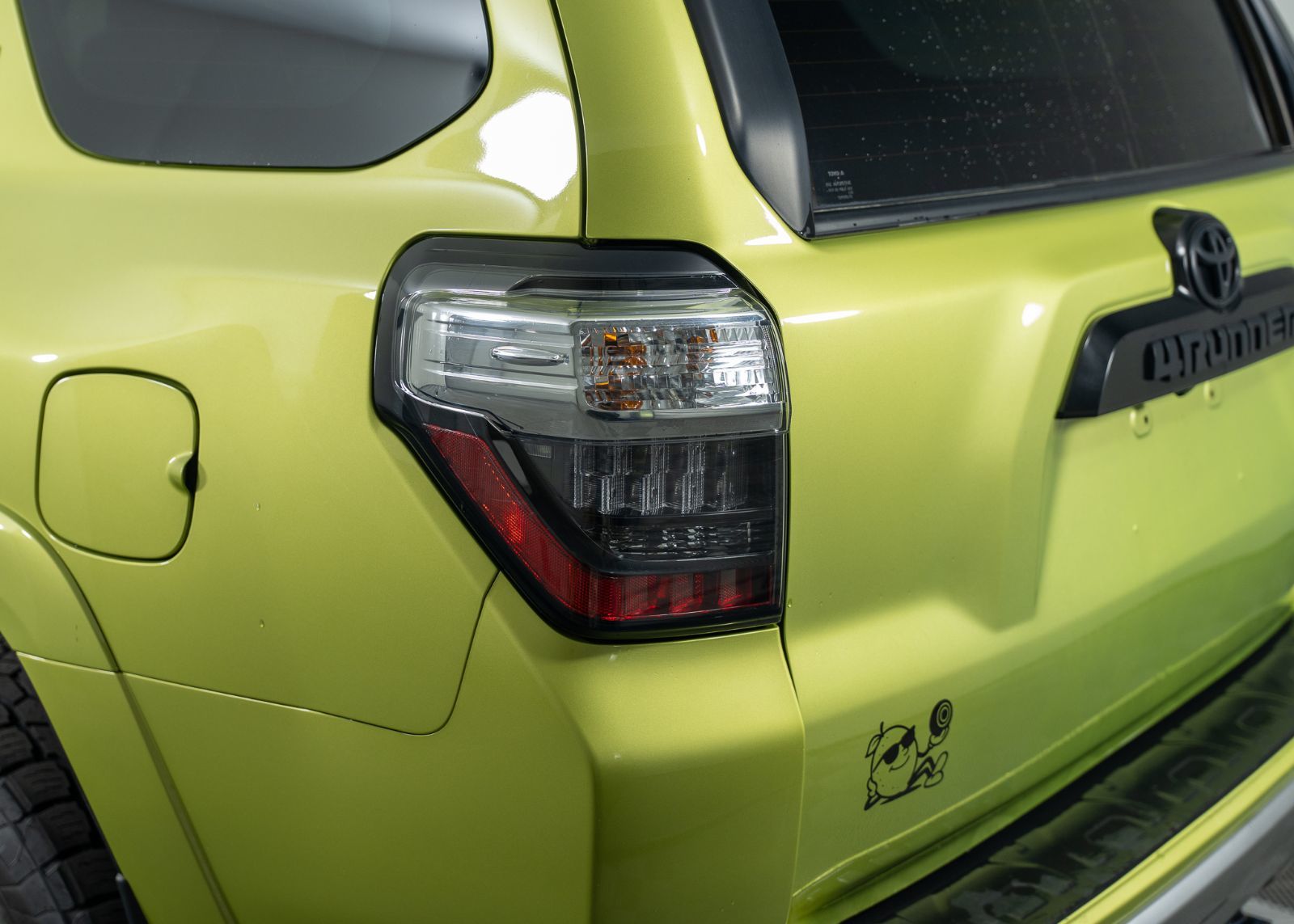 Photo 2023 Toyota 4Runner BASE #5