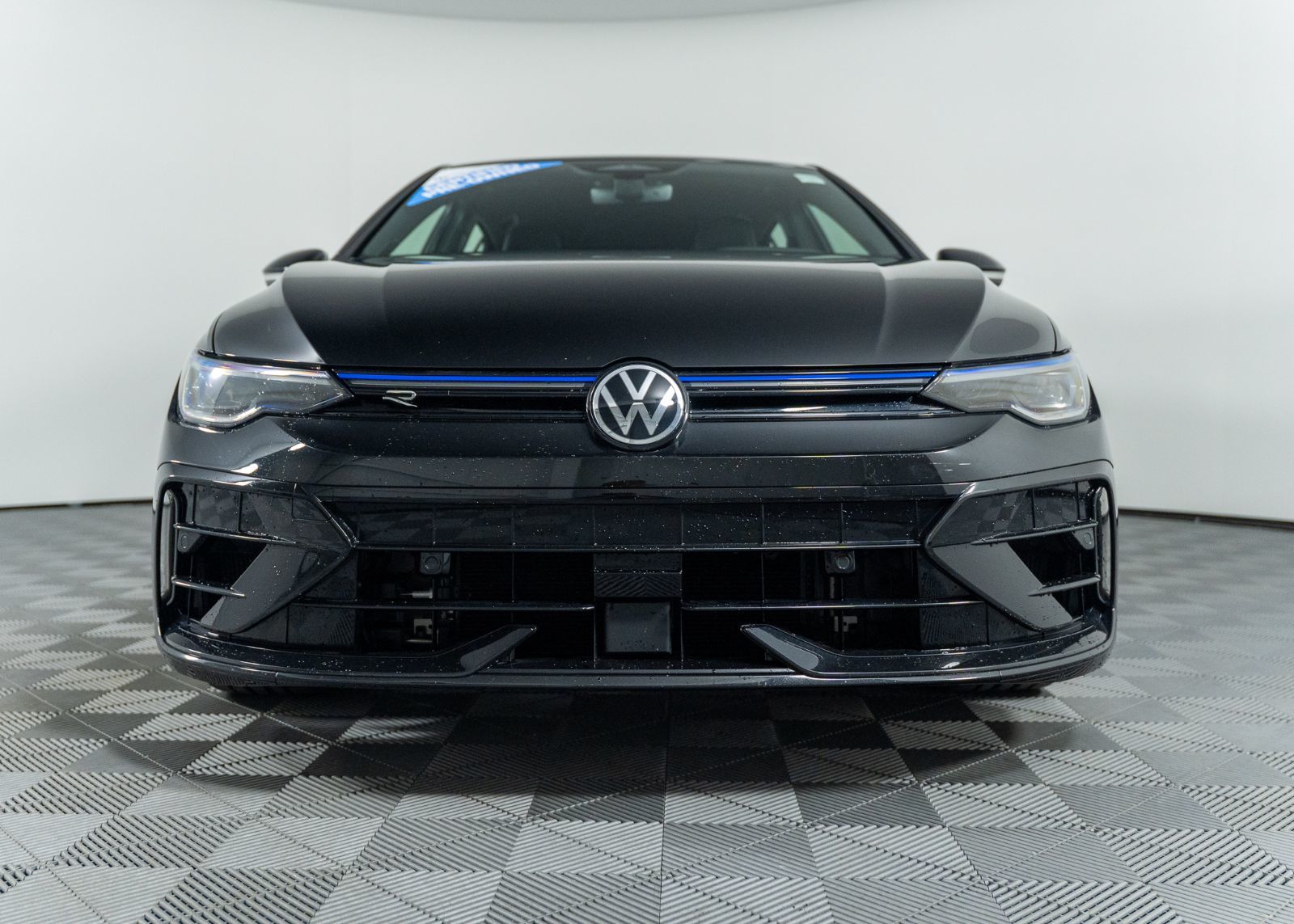 Photo 2026 Volkswagen Golf R BASE #2