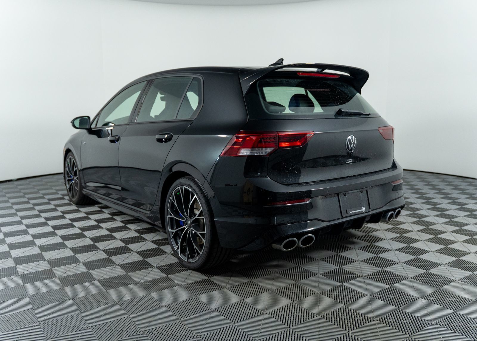 Photo 2026 Volkswagen Golf R BASE #4