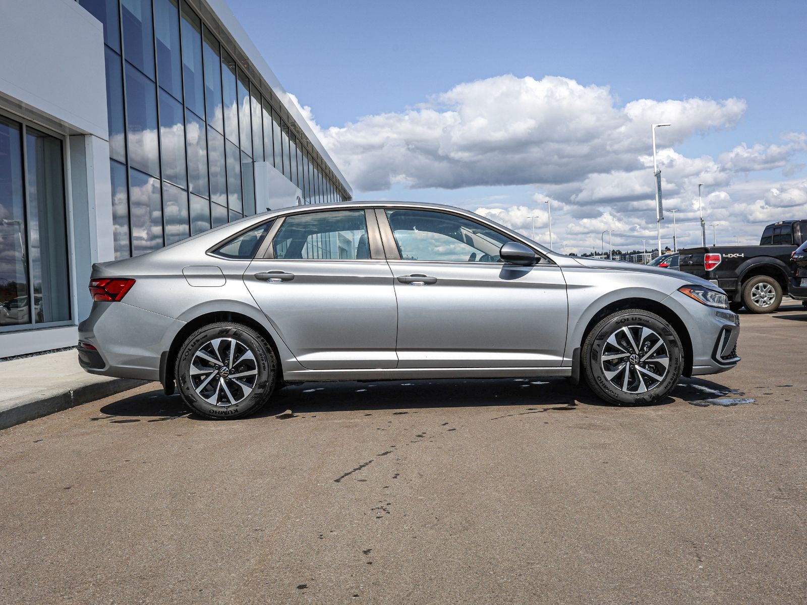 Photo 2026 Volkswagen Jetta Trendline #4