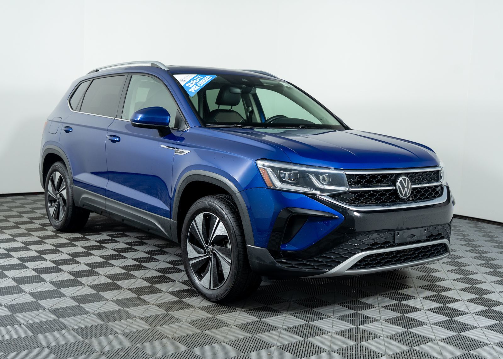 Photo 2024 Volkswagen Taos Highline #3