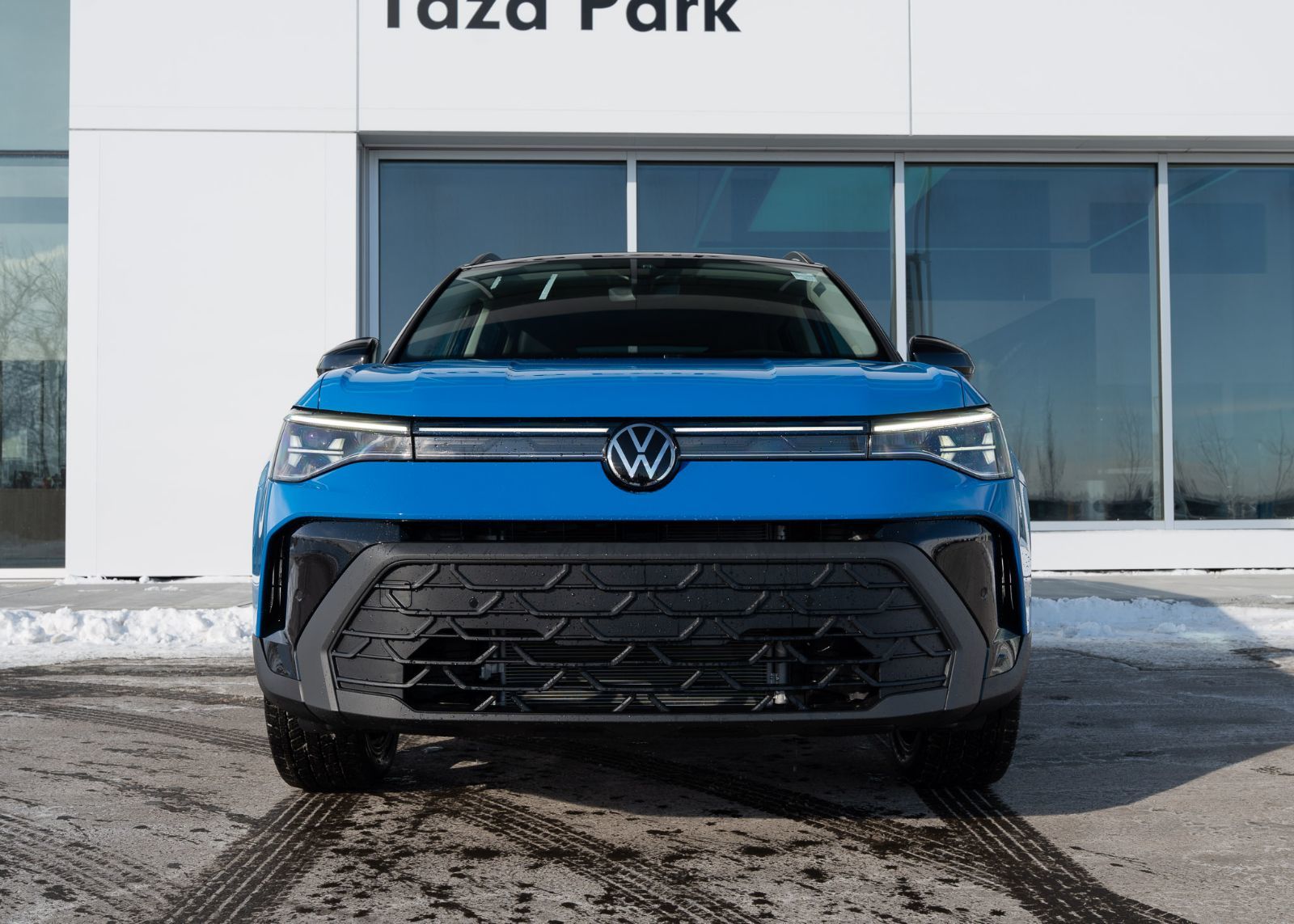 Photo 2026 Volkswagen Taos Comfortline Black Edition 4MOTION #2