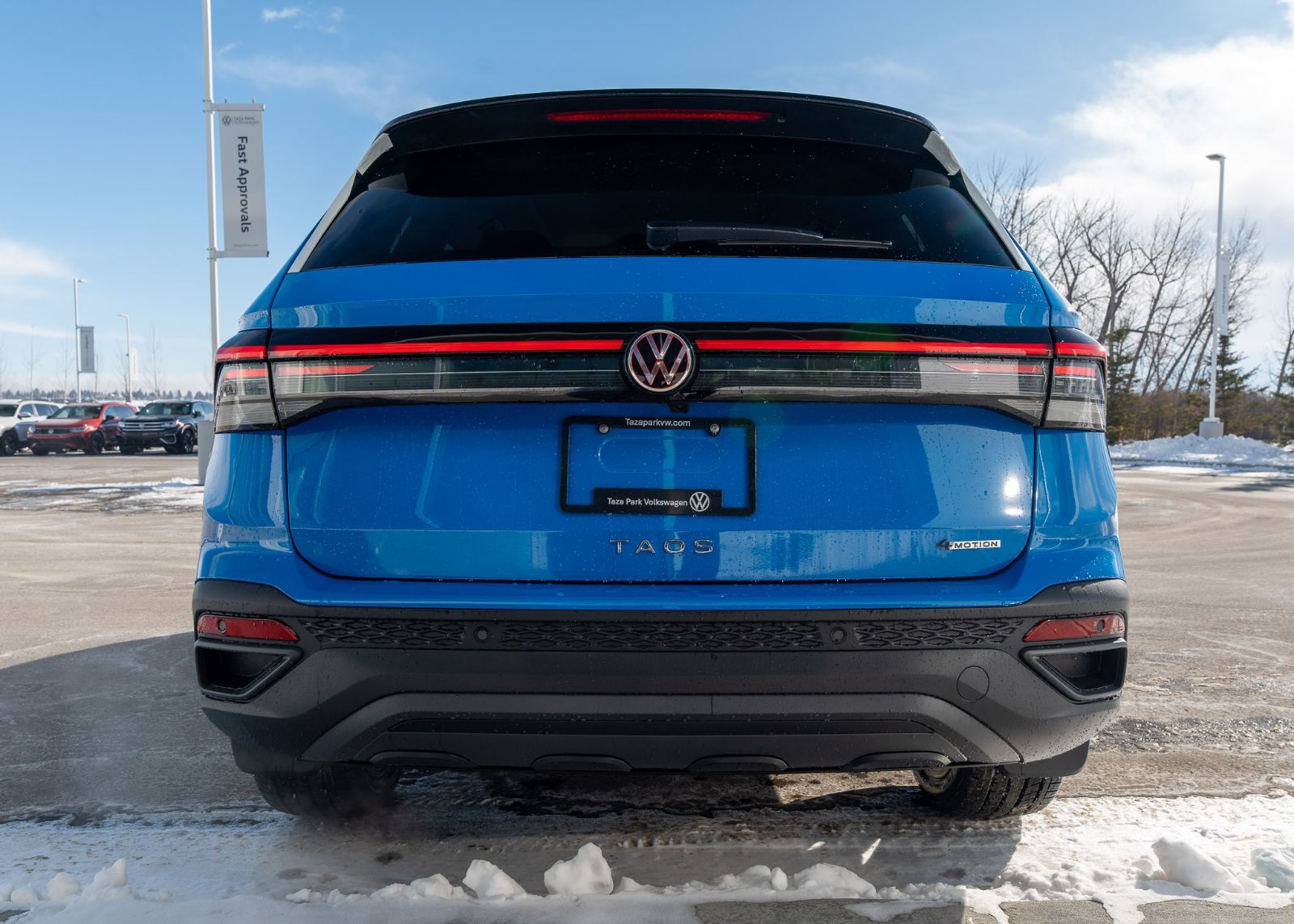 Photo 2026 Volkswagen Taos Comfortline Black Edition 4MOTION #6