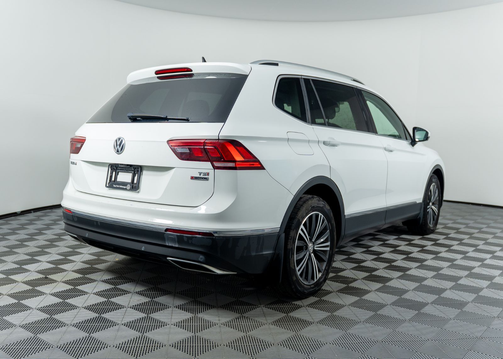 Photo 2018 Volkswagen Tiguan Highline #7