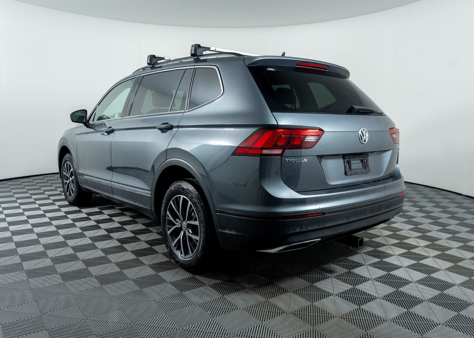 Photo 2021 Volkswagen Tiguan Comfortline #4