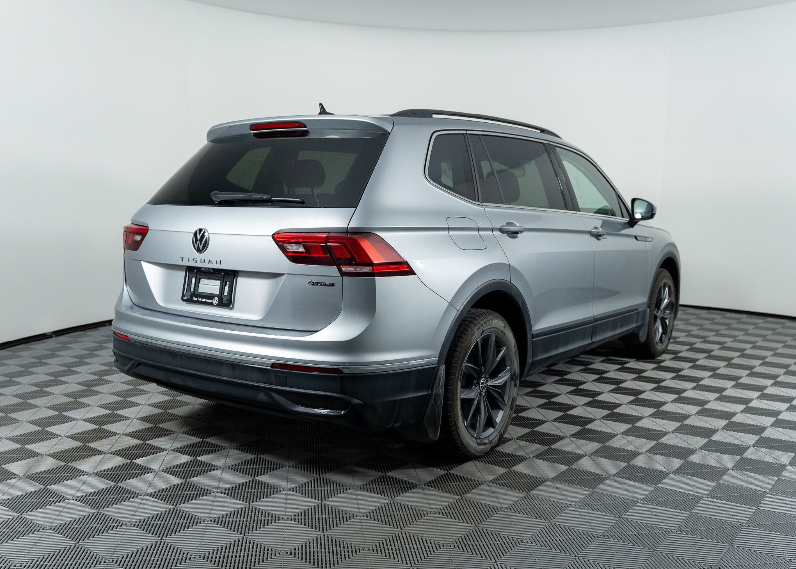 Photo 2023 Volkswagen Tiguan Comfortline #7