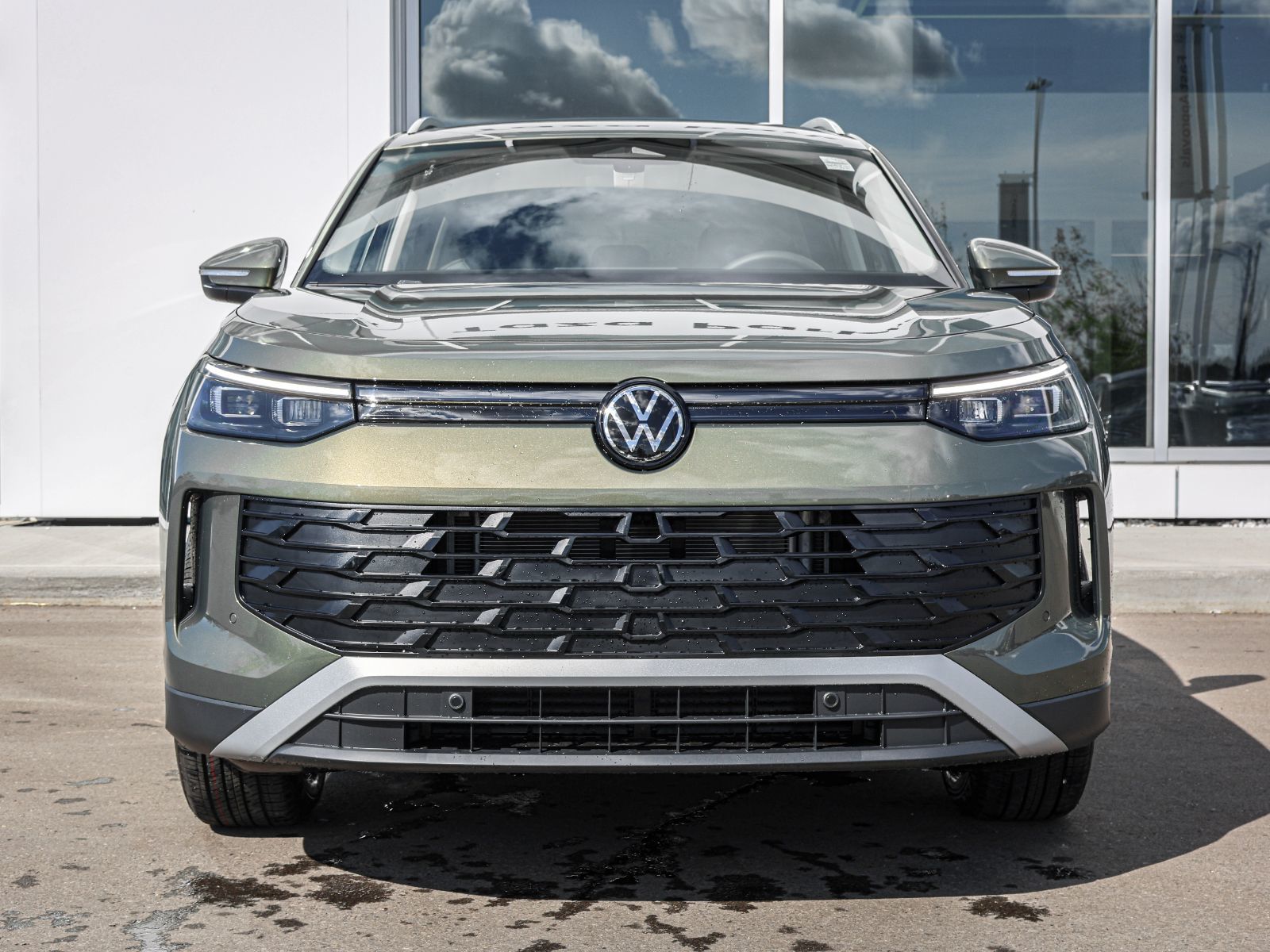 Photo 2026 Volkswagen Tiguan Comfortline 4MOTION #2