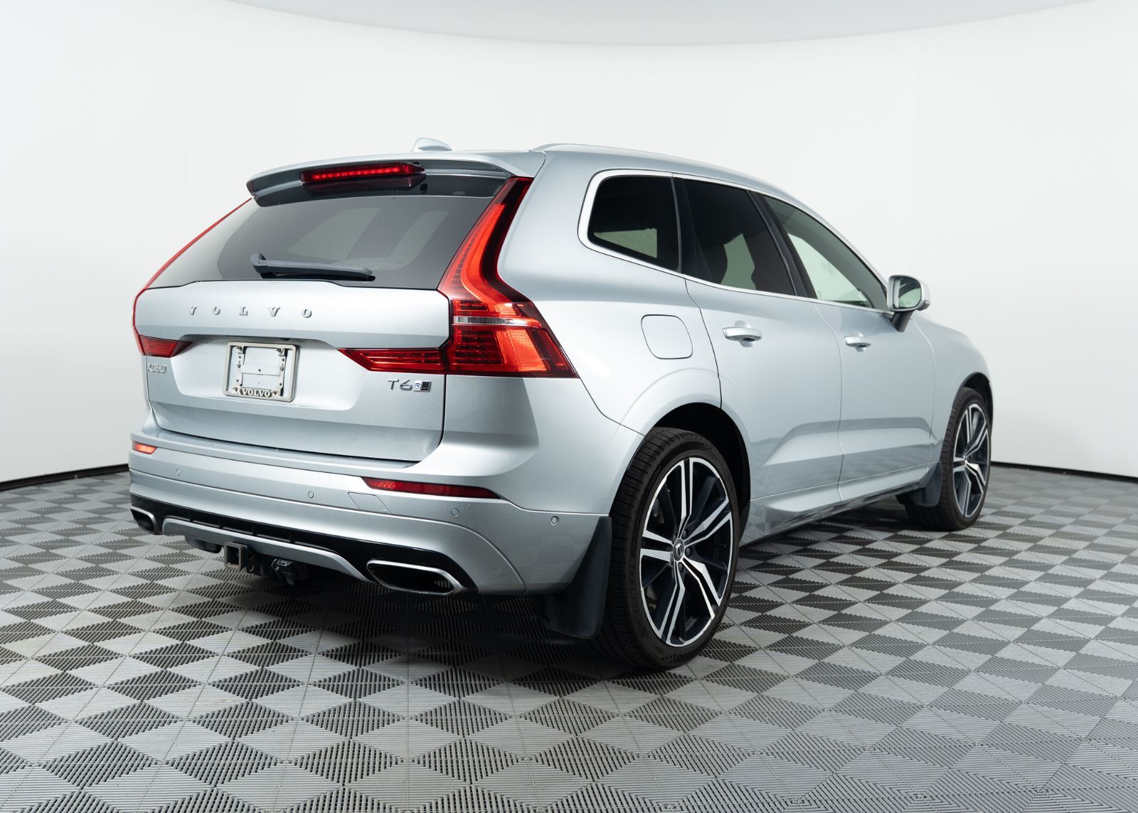 Photo 2019 Volvo XC60 R-Design #7