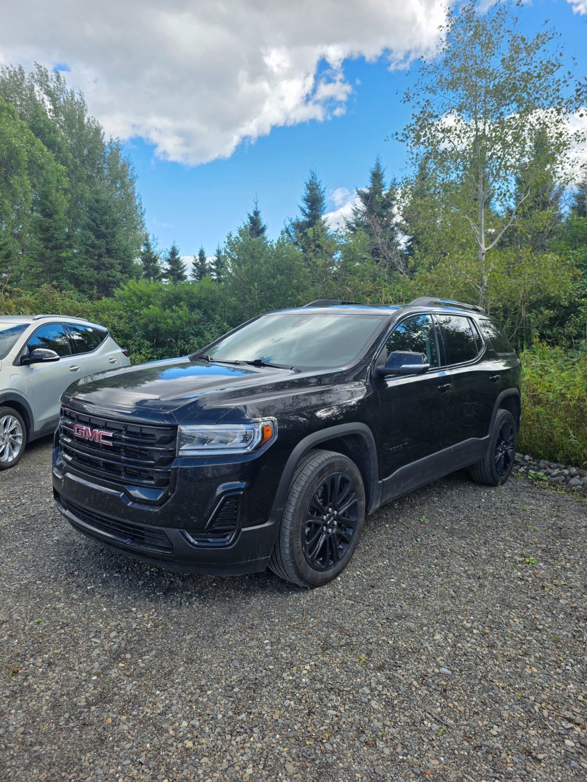 GMC Acadia SLE 2023
