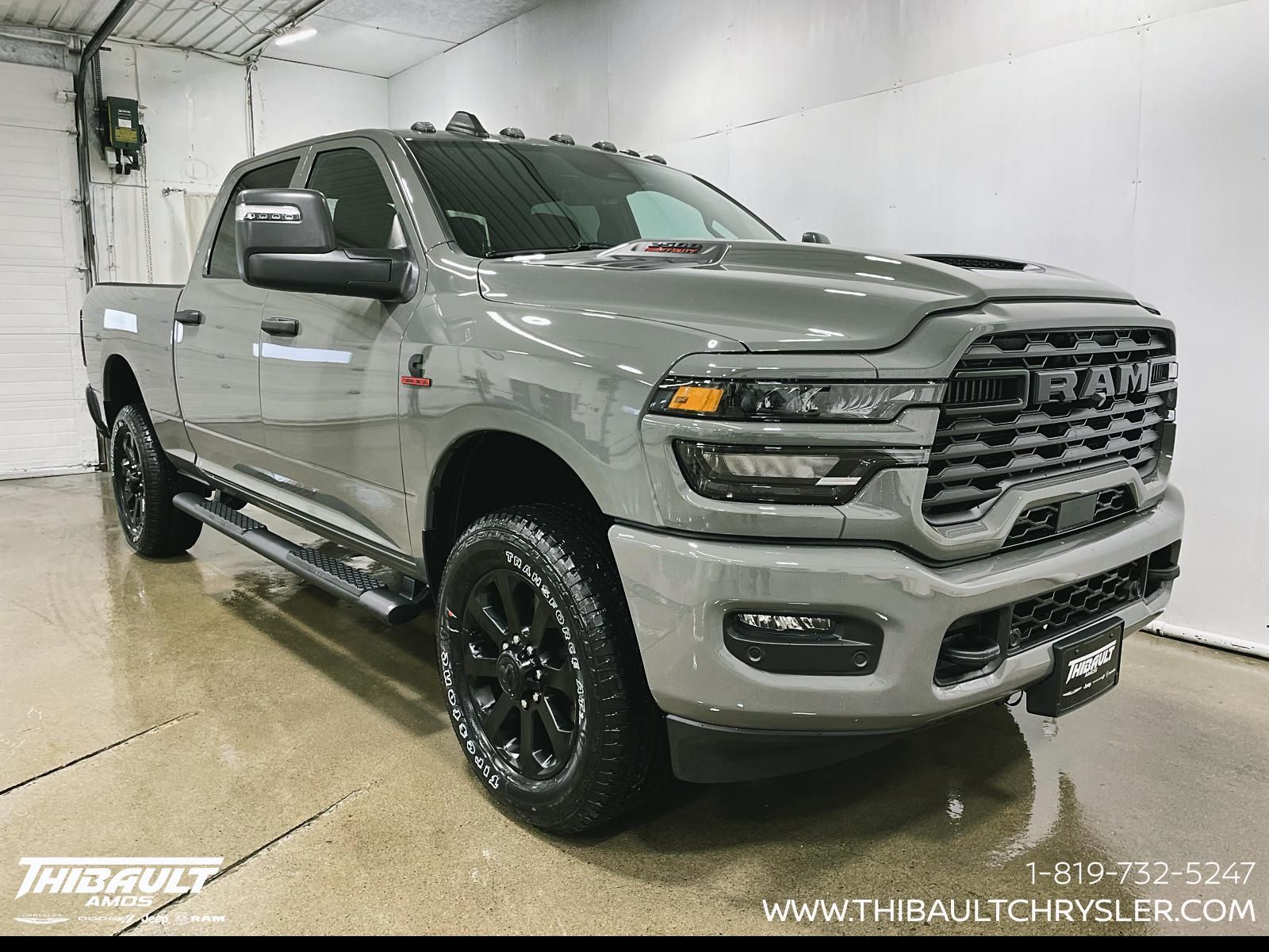 2026 RAM 2500 BLACK EXPRESS