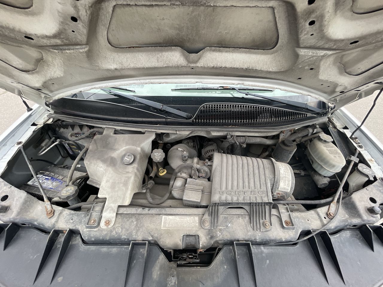 2004 Chevrolet Express 3500 in Toronto, Ontario