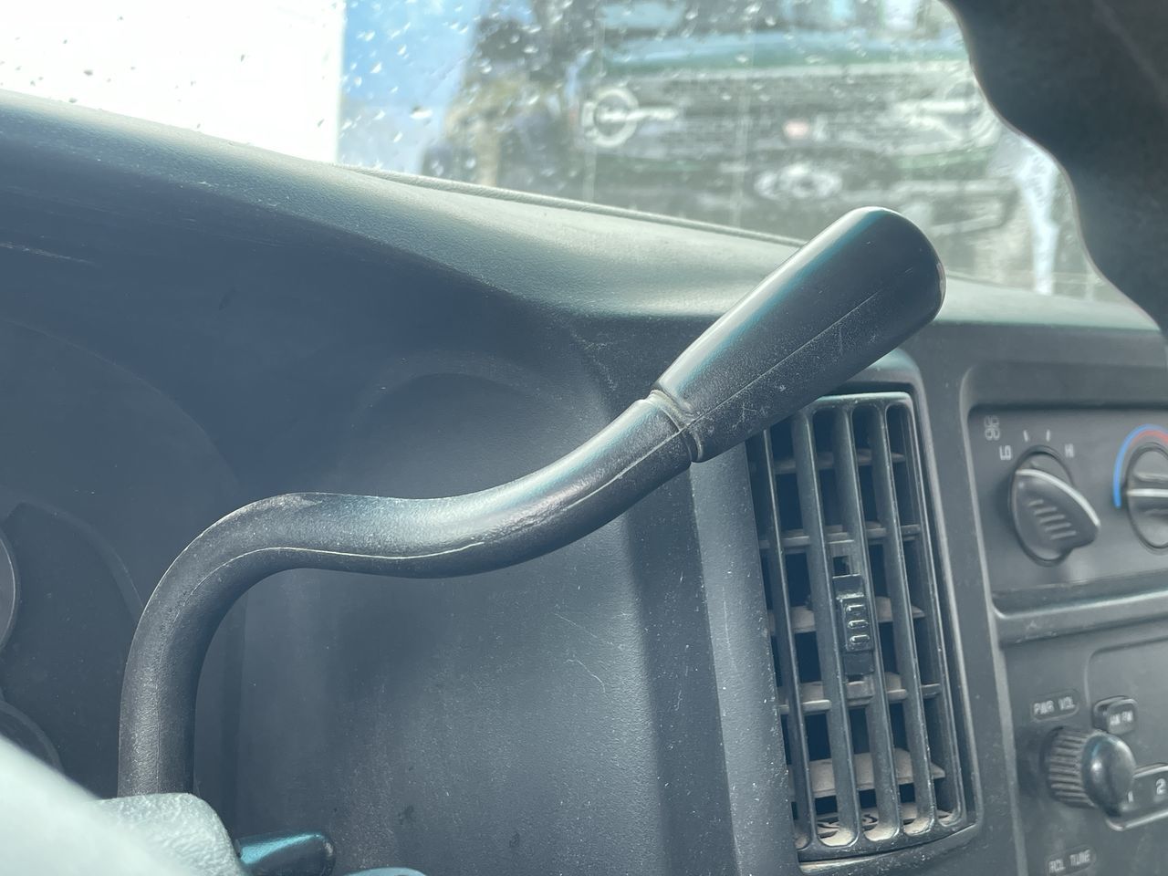 2004 Chevrolet Express 3500 in Toronto, Ontario
