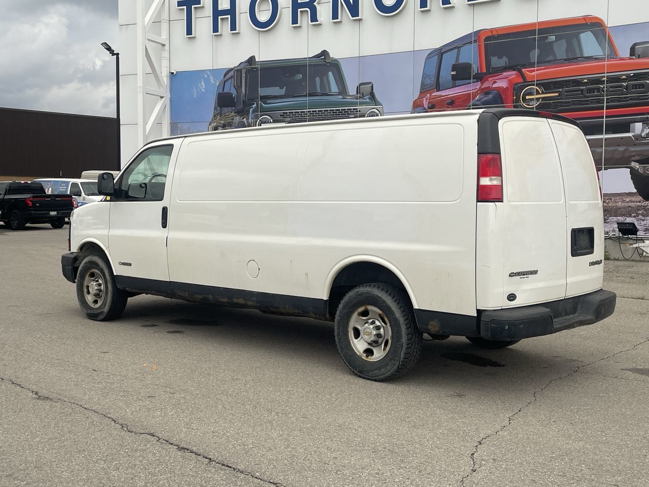 2004 Chevrolet Express 3500 in Toronto, Ontario