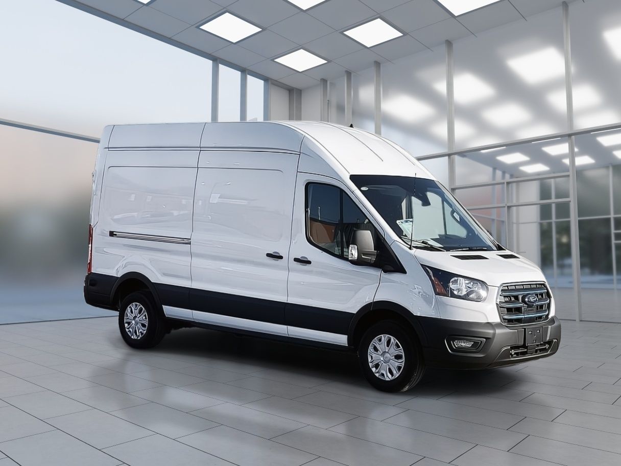 2023 Ford E-TRANSIT T350 in Toronto, Ontario