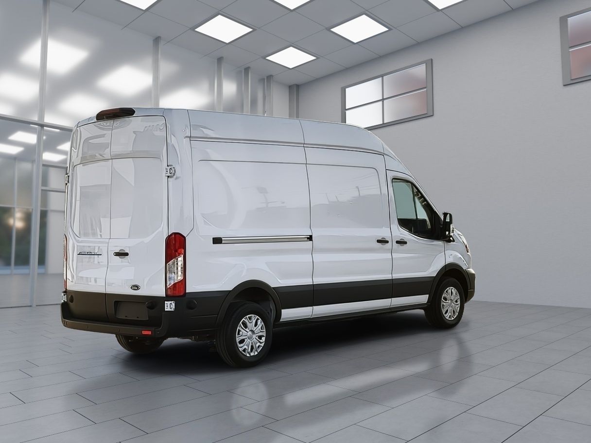 2023 Ford E-TRANSIT T350 in Toronto, Ontario