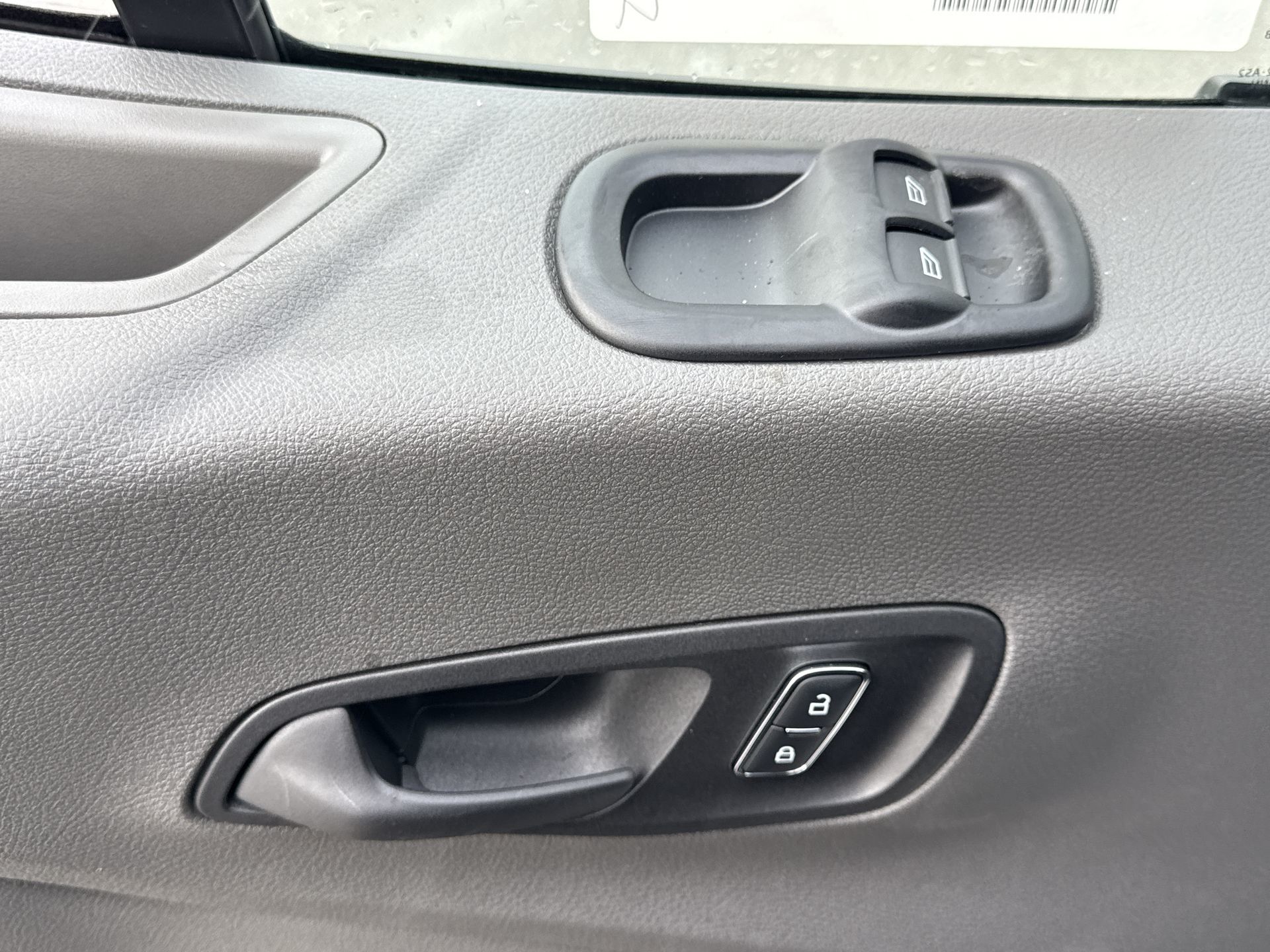 2026 Ford E-Transit T350