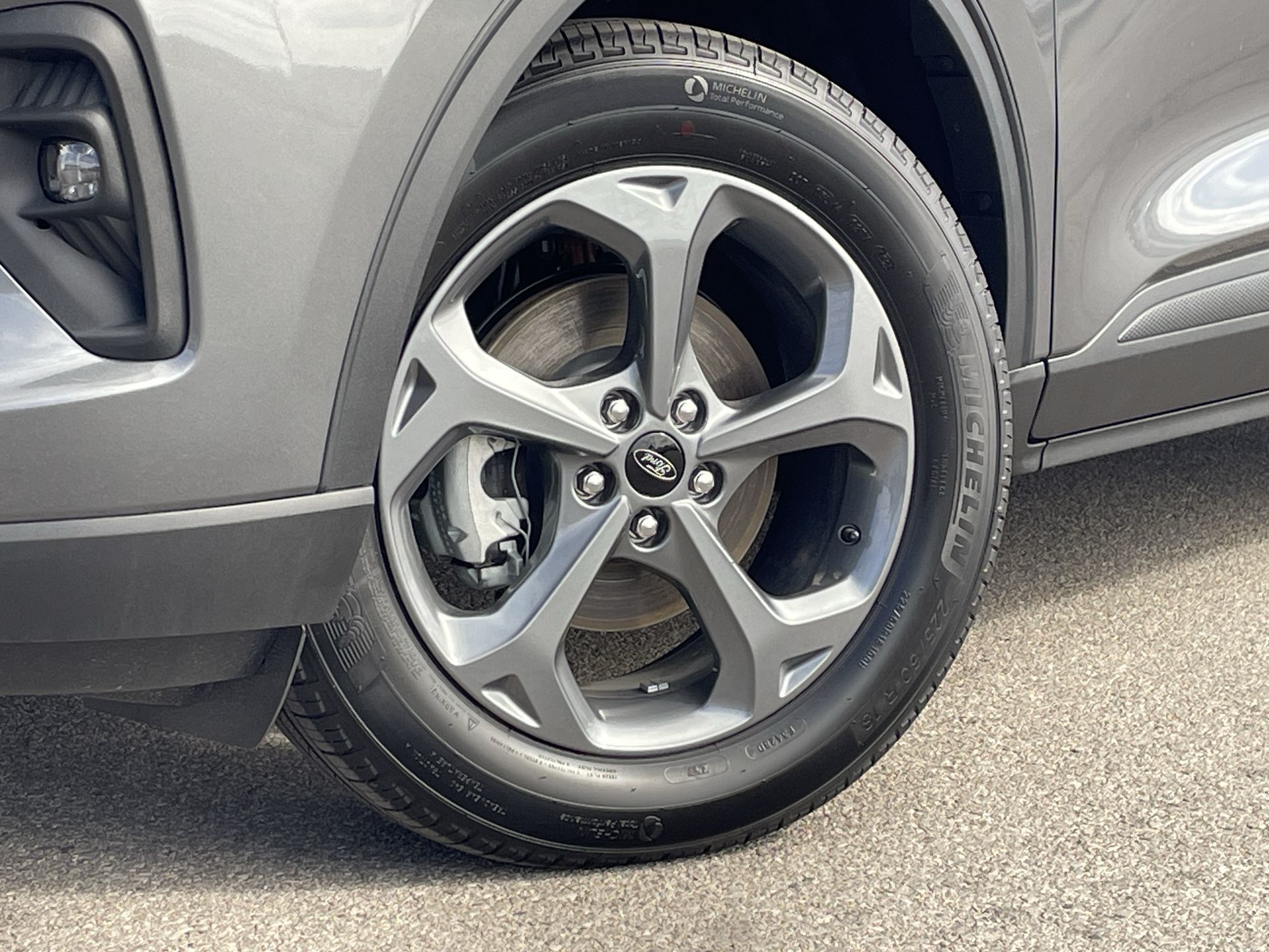 2025 Ford Escape Hybrid