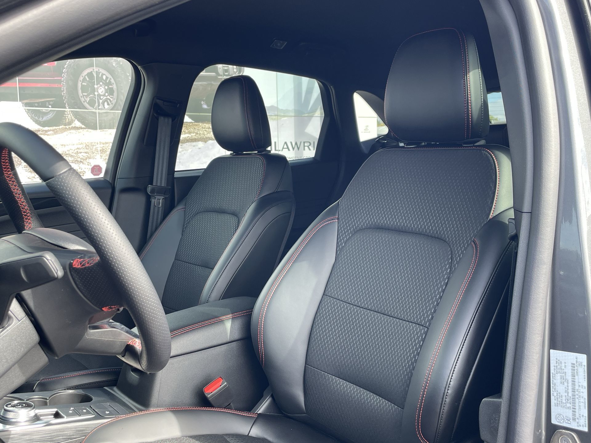 2025 Ford Escape Hybrid