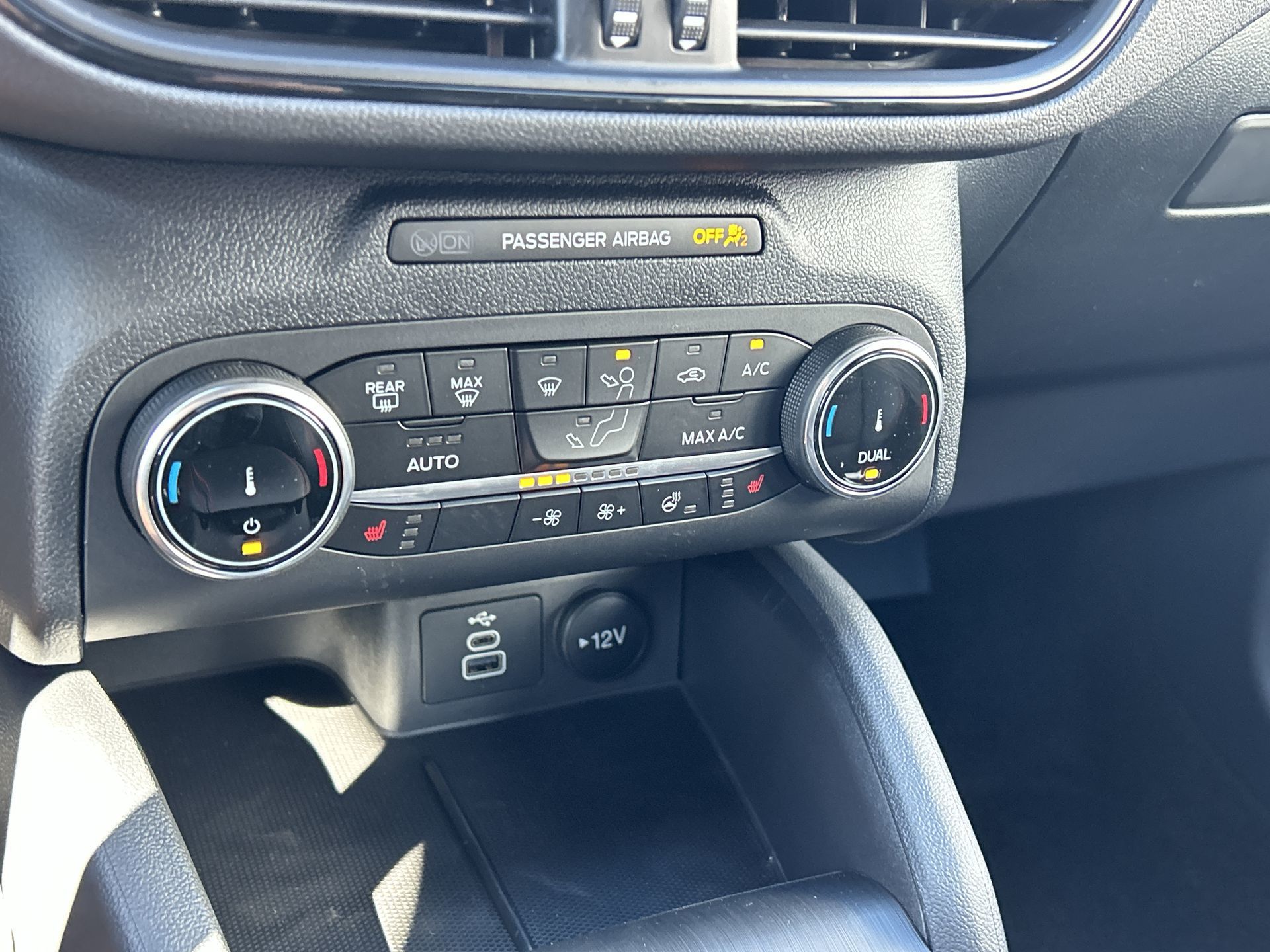 2025 Ford Escape in Toronto, Ontario