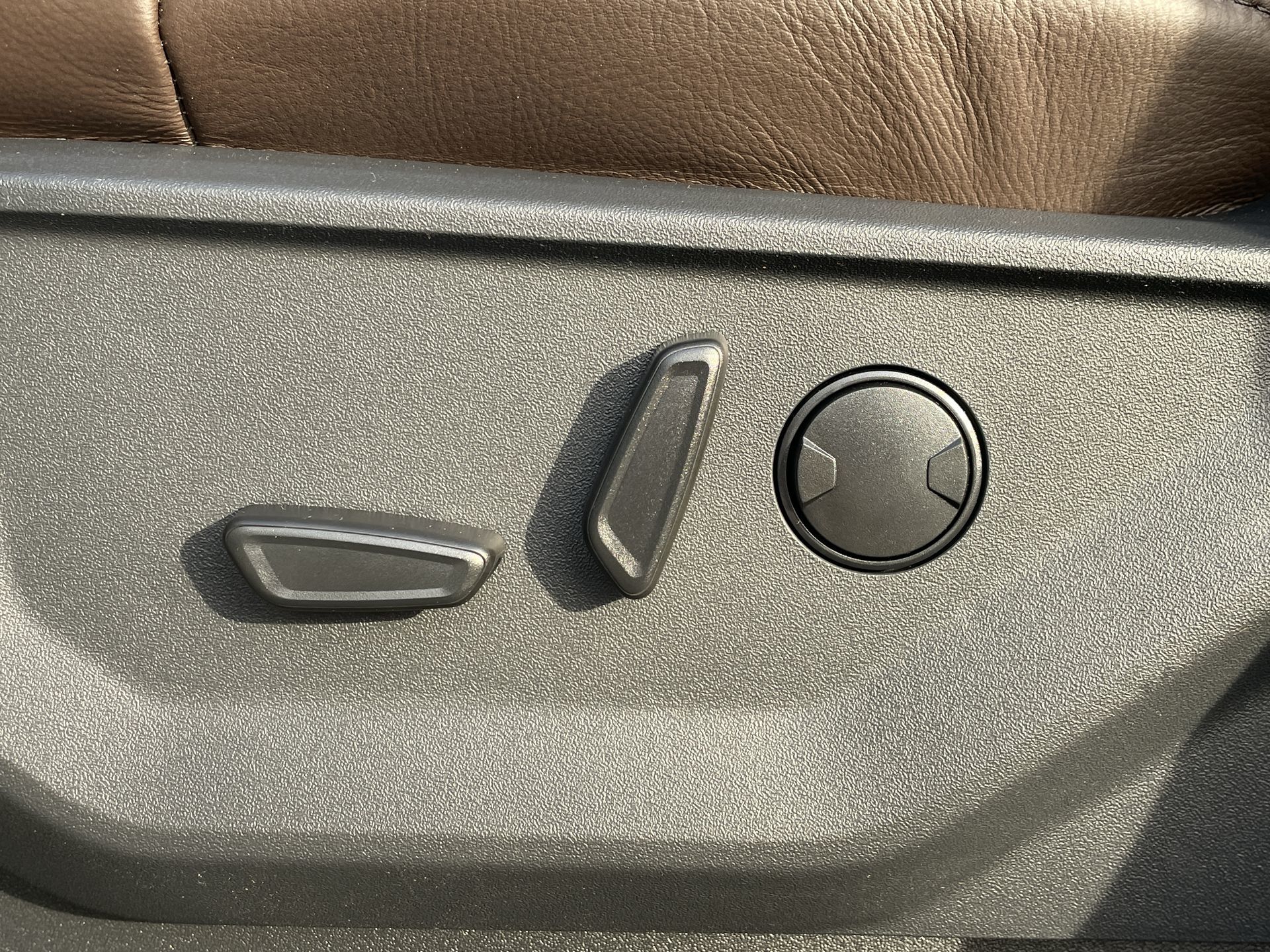 2025 Ford Expedition in Toronto, Ontario