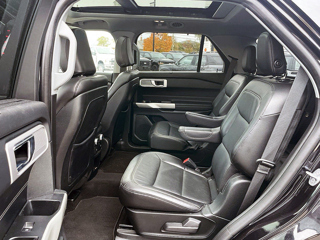 2020 Ford Explorer in Toronto, Ontario