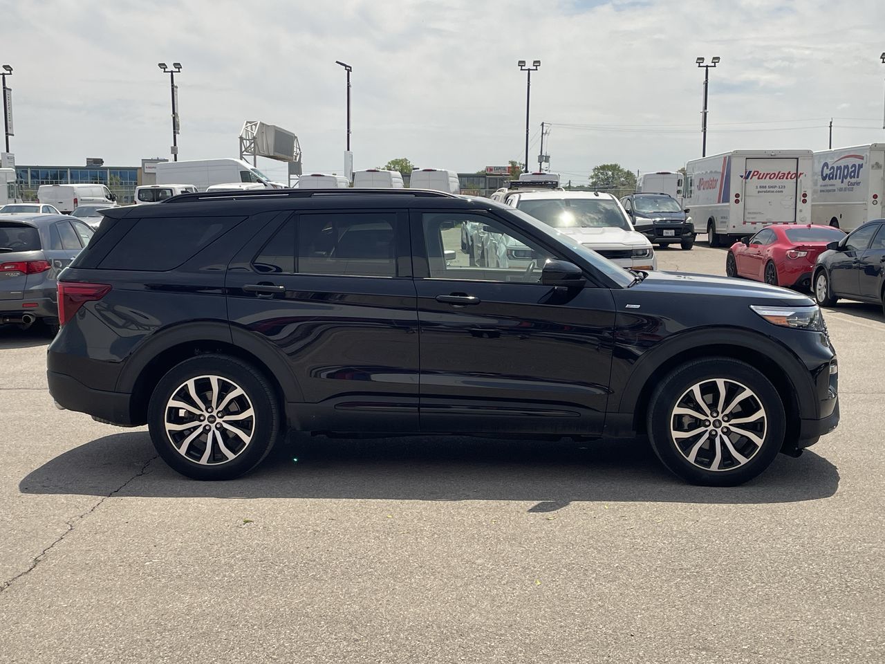 2022 Ford Explorer in Toronto, Ontario