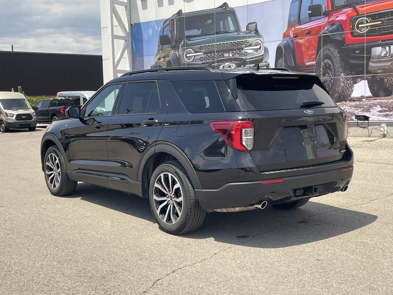 2022 Ford Explorer in Toronto, Ontario