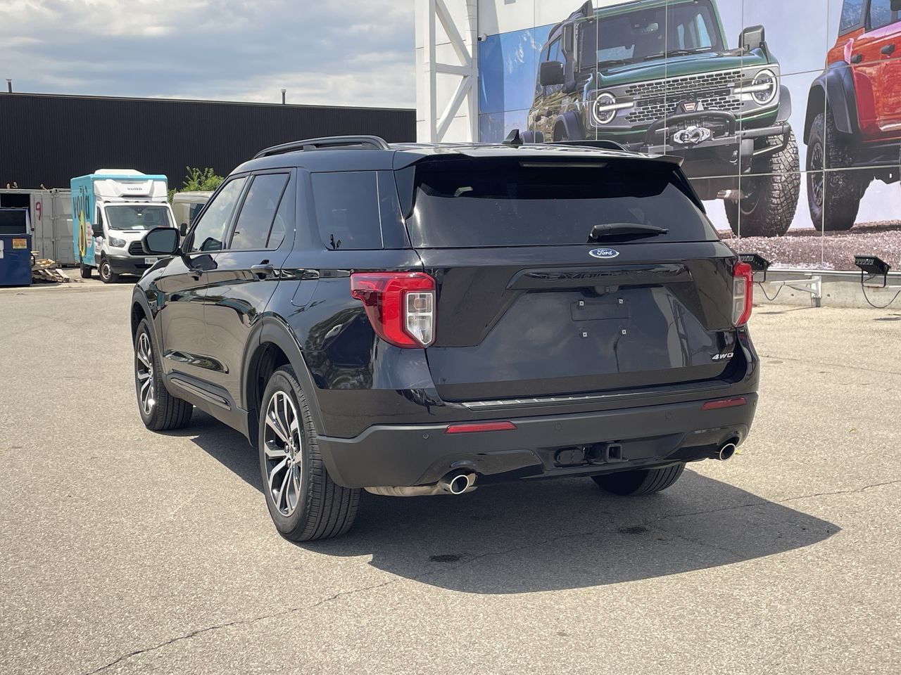 2022 Ford Explorer in Toronto, Ontario