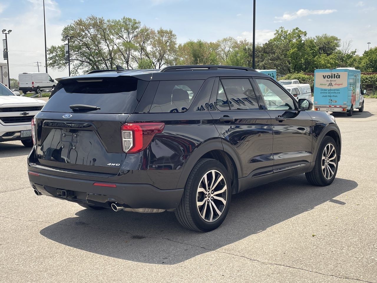 2022 Ford Explorer in Toronto, Ontario