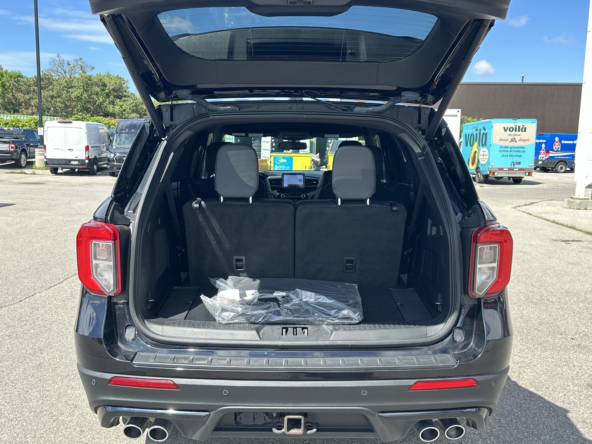 2022 Ford Explorer in Toronto, Ontario