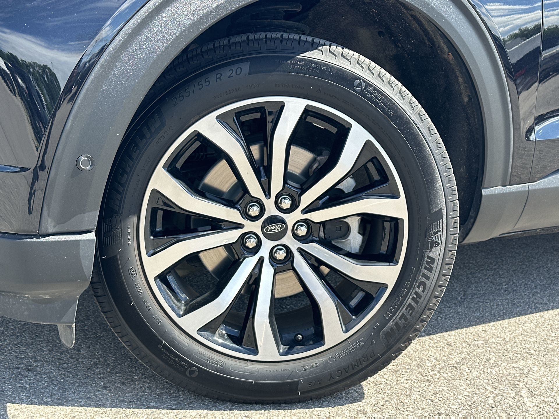 2022 Ford Explorer in Toronto, Ontario