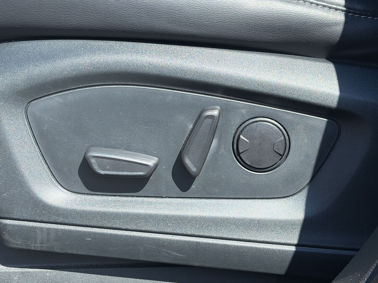 2023 Ford Explorer in Toronto, Ontario