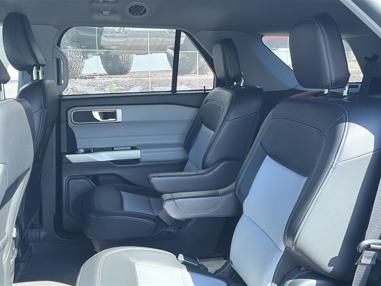 2023 Ford Explorer in Toronto, Ontario