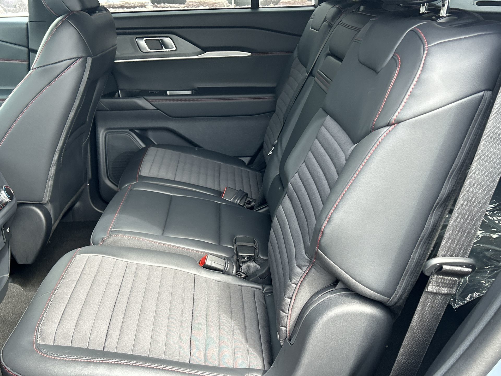 2025 Ford Explorer in Toronto, Ontario