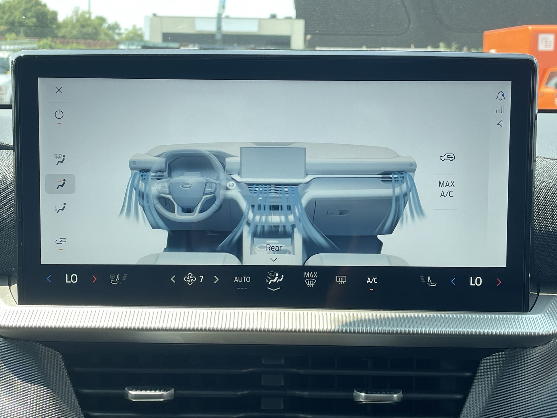 2025 Ford Explorer in Toronto, Ontario